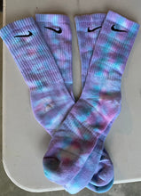 Load image into Gallery viewer, Tie Dye Socks